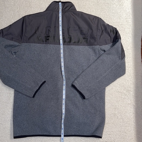 Under Armour Boys Cold Gear Loose Front Zip Jacket Size Youth XL - Picture 6 of 6